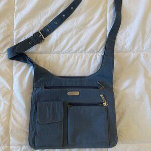 Baggalini Crossover Cross Body Blue medium 11 inches 8 inches